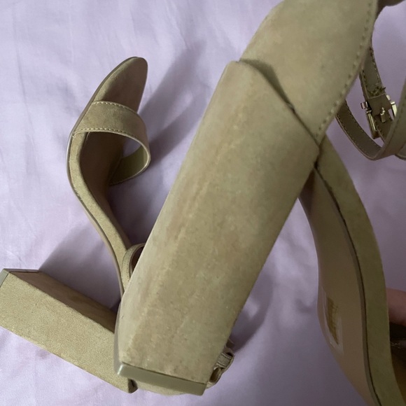 ASOS Suede Geometric Heel - Picture 4 of 5